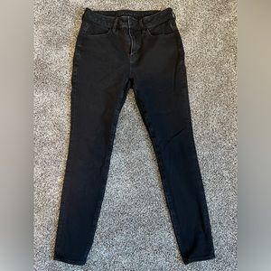 American Eagle Black High Rise Jegging